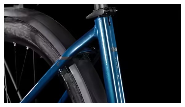 VTC Électrique Cube Touring Hybrid One 500 Easy Entry Shimano Cues 9V 500 Wh 700 mm Bleu Deep Sea 2025 – Image 9