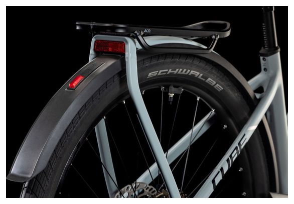 VTC Électrique Cube Kathmandu Hybrid EX 800 Trapeze Shimano Cues 11V 800 Wh 700 mm Gris Haze 2025 – Image 10