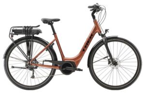 Vélo de Ville Électrique Trek Verve+ 1 Lowstep Shimano Tourney/Altus 8V 500 Wh Orange Foncé