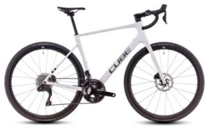 Vélo de Route Cube Attain C:62 SLX Shimano 105 Di2 12V 700 mm Blanc Cotton Gris 2025