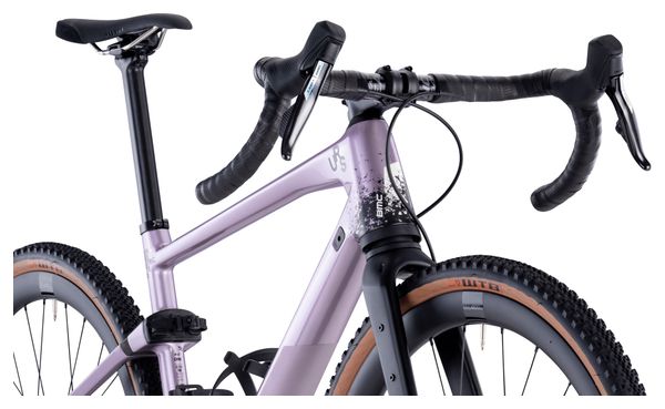 Vélo de Gravel BMC URS 01 LT One Sram Force eTap AXS / GX Eagle AXS 12V 700 mm Violet Pearl 2024 – Image 3